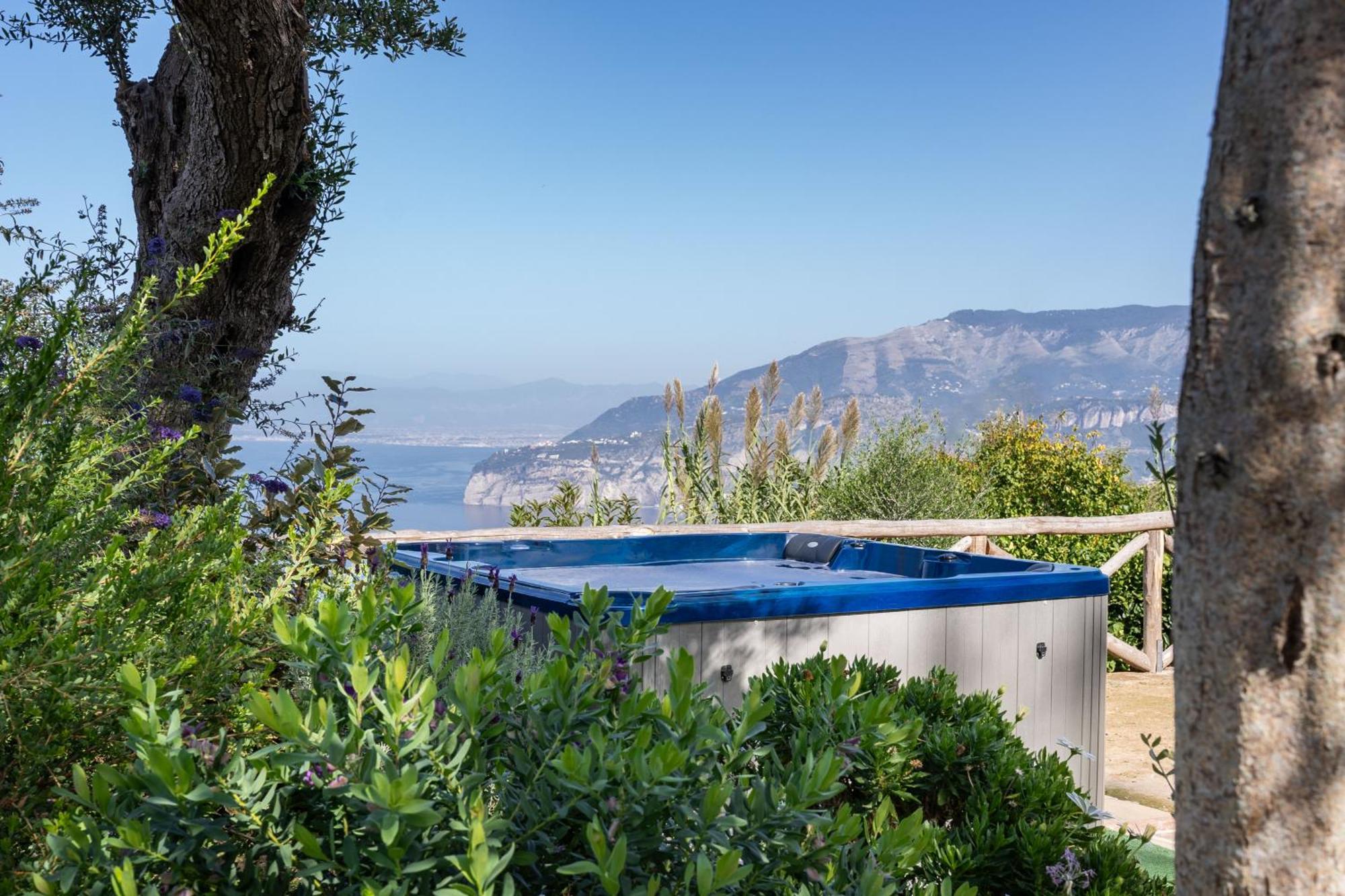 Villa Giulia Boutique Views Pool And Guest Services Sorrento Exterior foto