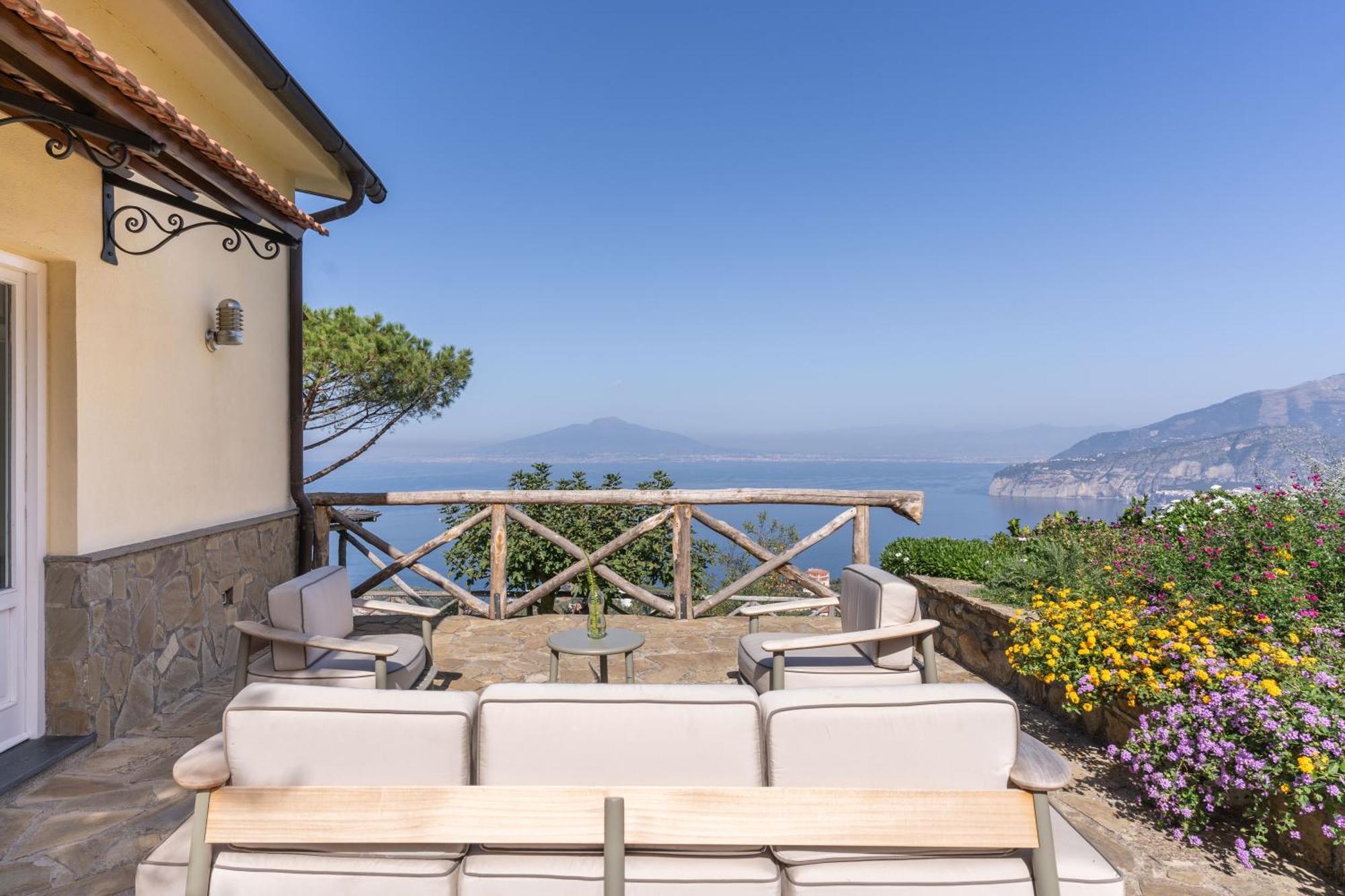 Villa Giulia Boutique Views Pool And Guest Services Sorrento Exterior foto